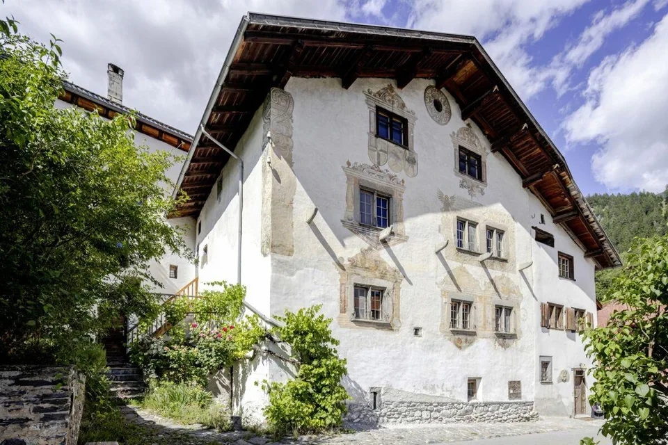 Haus Gees in Scharans: Leben in einem Kulturgut von nationaler Bede...