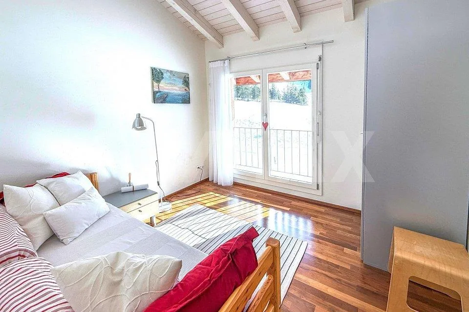 Idyllisches 5.5-Zi.-Doppeleinfamilienhaus auf der Sonnenterrasse St...