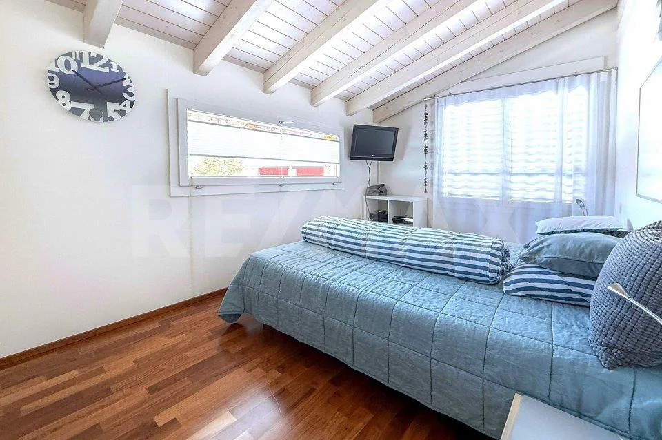 Idyllisches 5.5-Zi.-Doppeleinfamilienhaus auf der Sonnenterrasse St...
