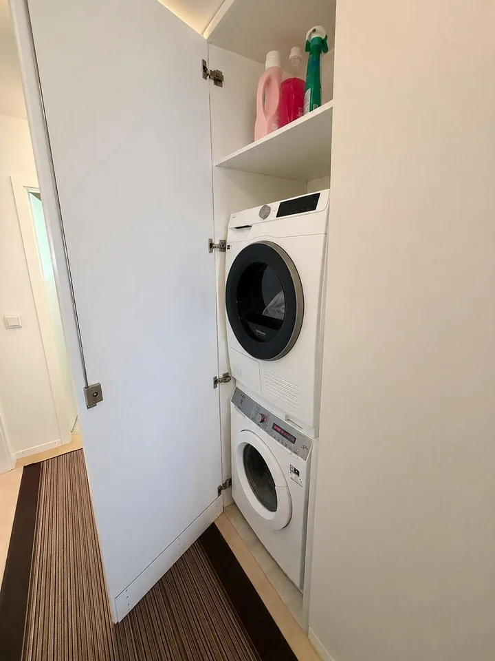 Traumhafte 3.5-Zimmer-Gartenwohnung mit privater Oase & Studio