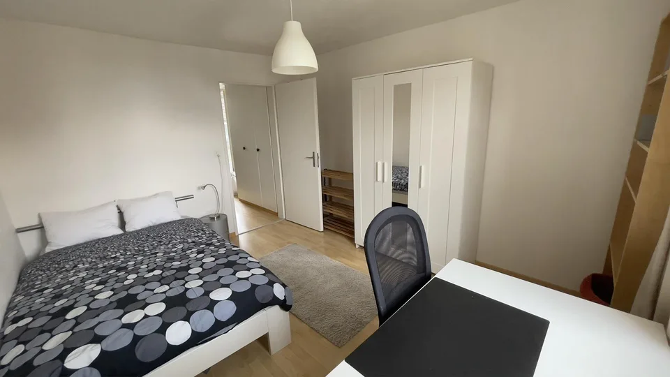 WG Partner in 3.5 Zi-Wohnung gesucht! Nähe Uni HSG und Spitäler