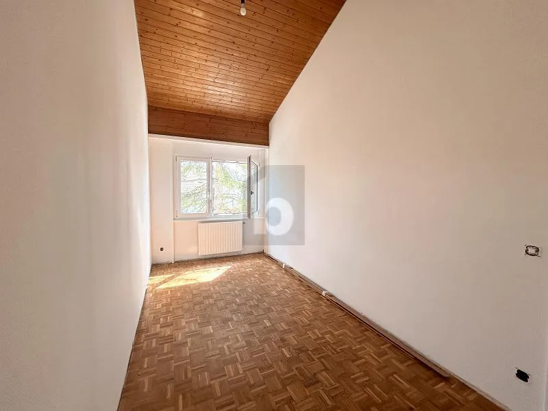 ESPACE, LUMIÈRE ET CARACTÈRE SOUS LES COMBLES