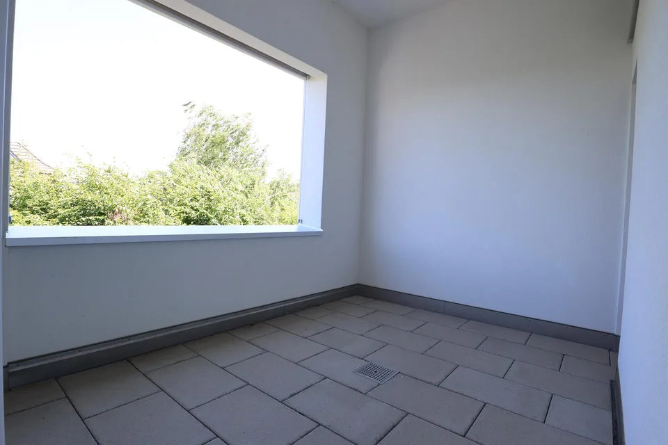 Wow, 3.5 Z-Wohnung mit grossem Balkon