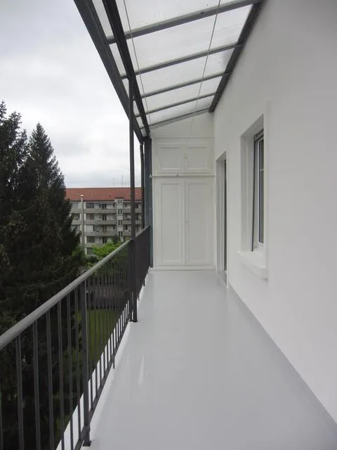 Great 4-room old building apartment in the popular Gundeli quarter