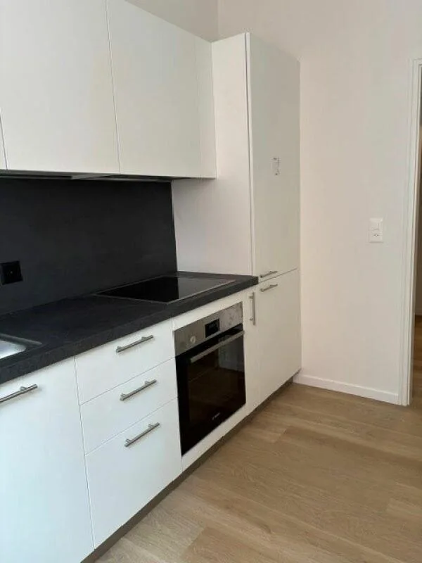 8900 Chiasso, Via G. Guisan 21, appartamento no. 2115