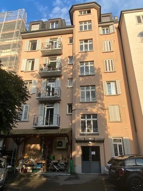 Charmante 3 Zimmer-Altbauwohnung in Luzern