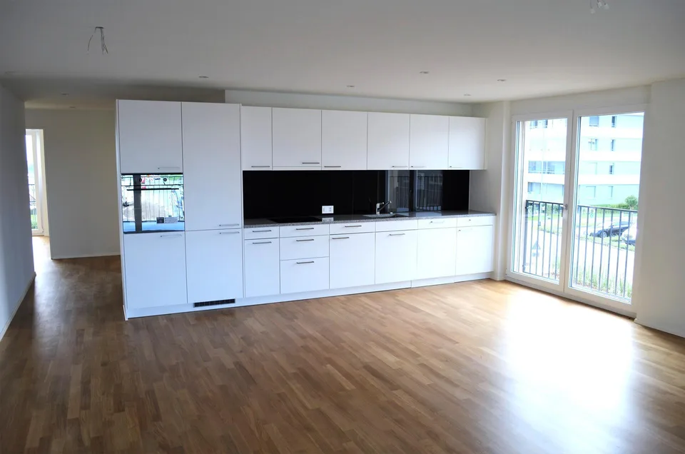 Topmoderne 3.5 Zimmer-Wohnung am Seerhein Tägerwilen zu vermieten