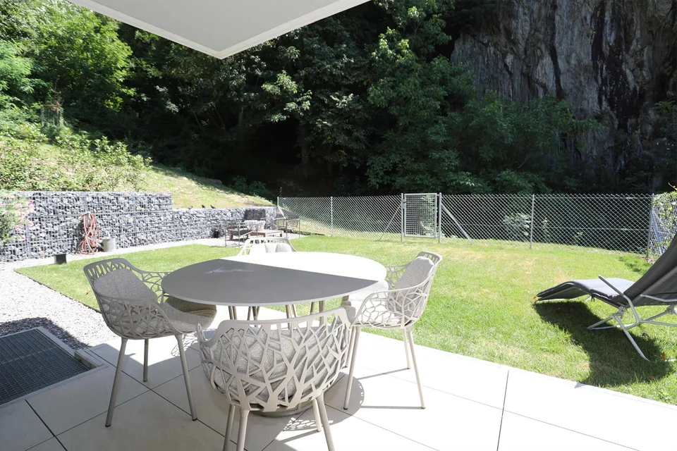 Moderne 2-Zimmer-Neubauwohnung, ruhig gelegen mit Garten