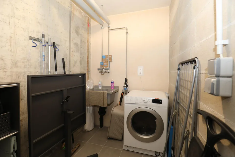 Moderne 2-Zimmer-Neubauwohnung, ruhig gelegen mit Garten