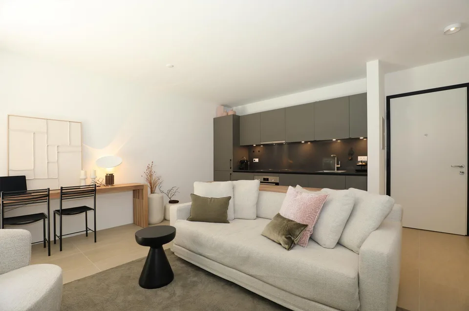 Moderne 2-Zimmer-Neubauwohnung, ruhig gelegen mit Garten