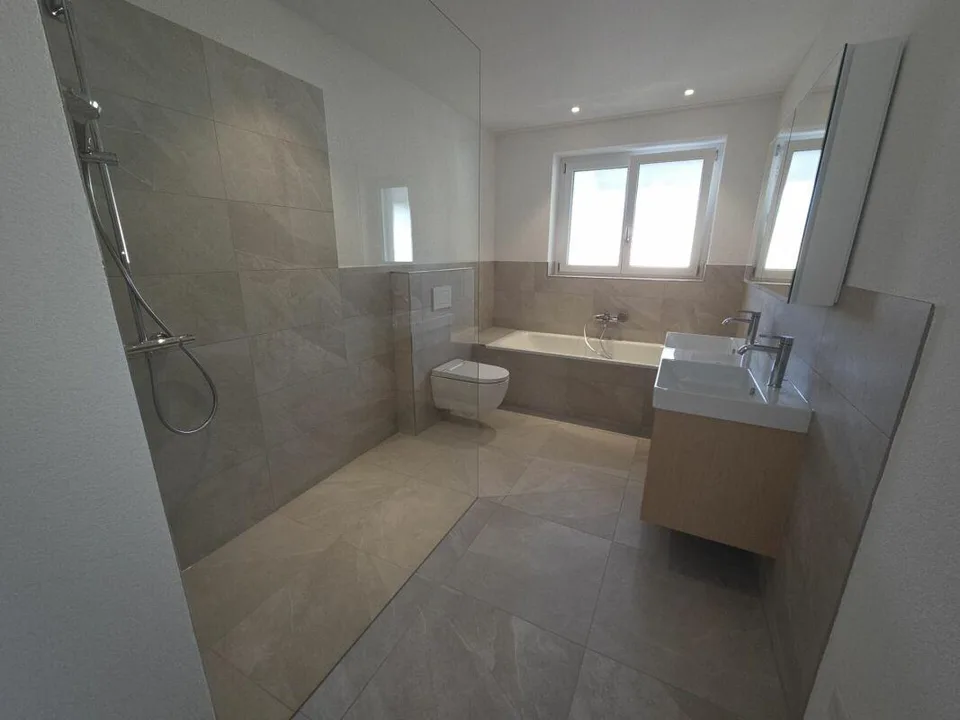 Zu verkaufen in 8362 Itaslen bei Balterswil, neues 5½ Zi.-ECK-EFH, ...