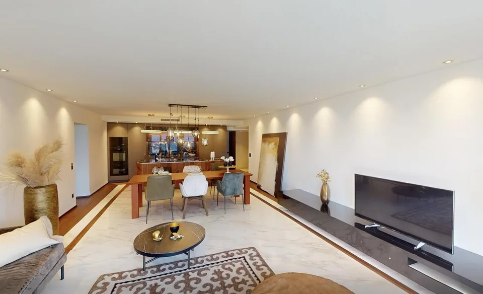 Exklusive 4.5 Zimmerwohnung mit grosser Terrasse