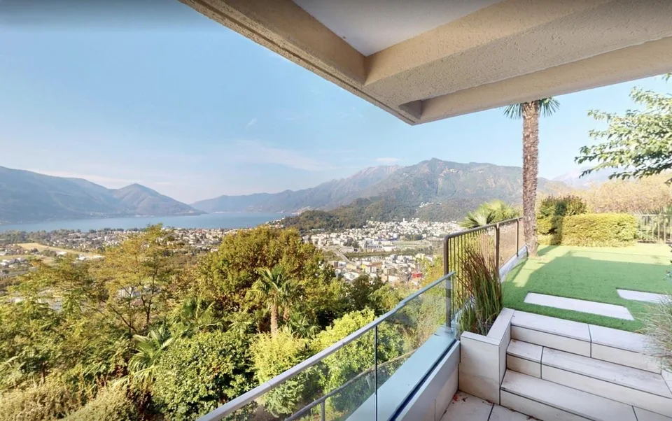 Exklusive 4.5 Zimmerwohnung mit grosser Terrasse
