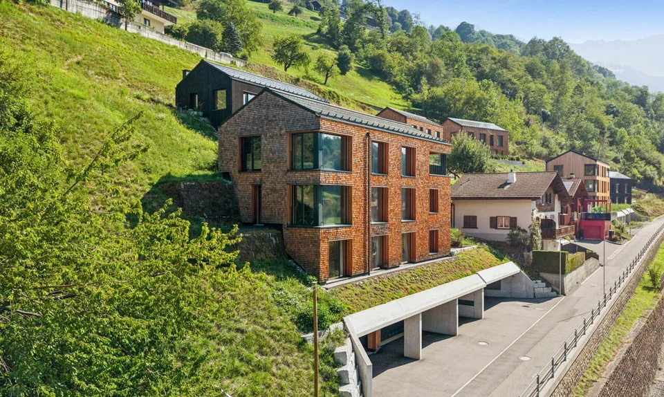 Moderne 2.5 Zimmer Wohnung mit Bergsicht in Küblis