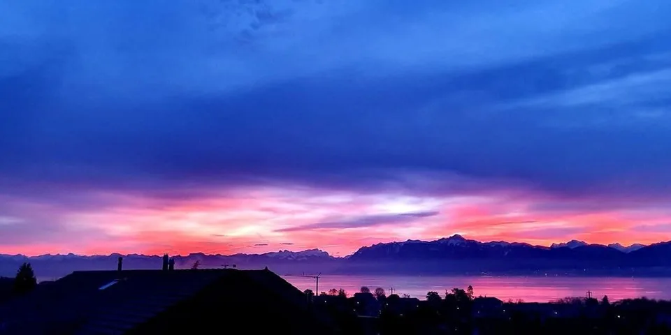 Attique avec vue panoramique sur le lac