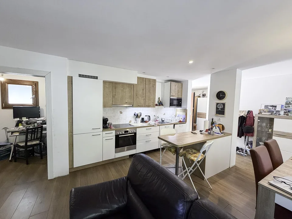 Casa con 4 appartamenti - Haus mit 4 Wohnungen