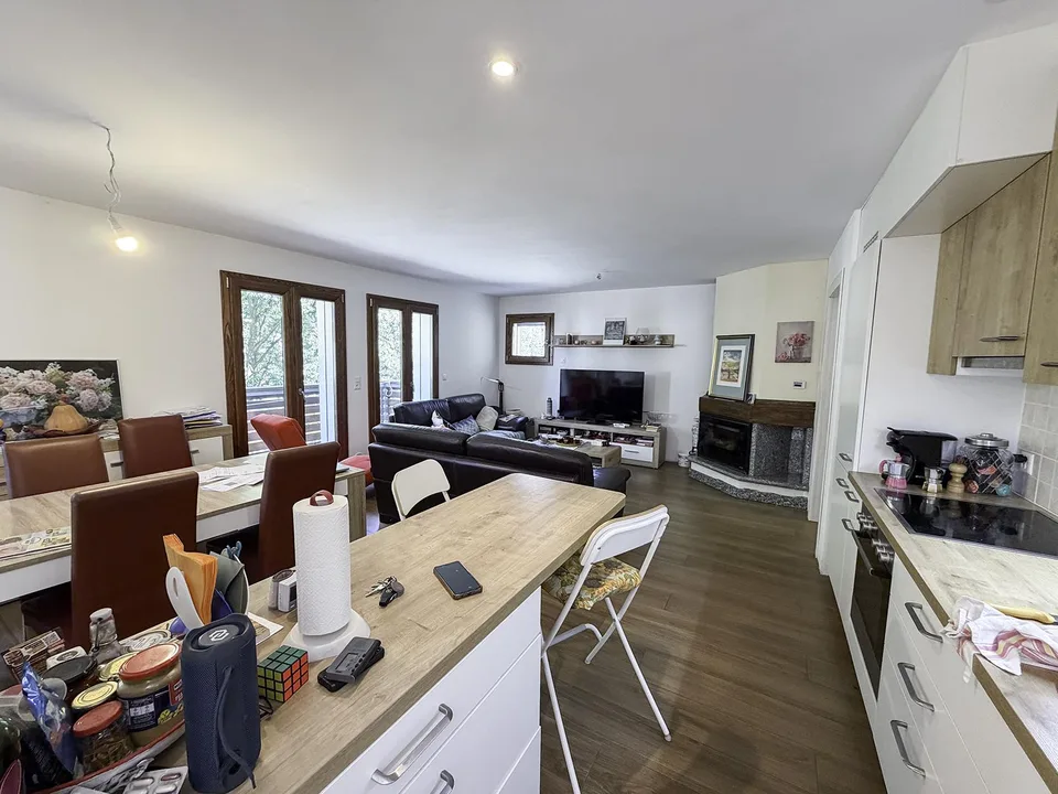 Casa con 4 appartamenti - Haus mit 4 Wohnungen