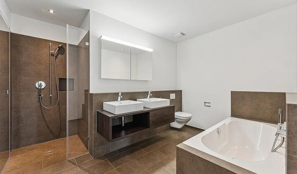 Wohntraum mit Weitblick: 2.5-Zimmer-Wohnung mit Balkon