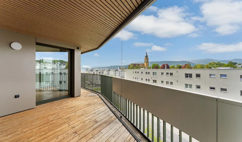 Wohntraum mit Weitblick: 2.5-Zimmer-Wohnung mit Balkon