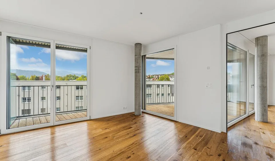 Wohntraum mit Weitblick: 2.5-Zimmer-Wohnung mit Balkon