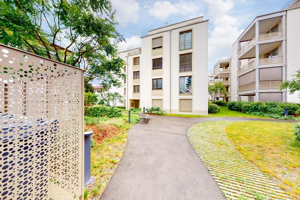 Modern Living - Altstetten