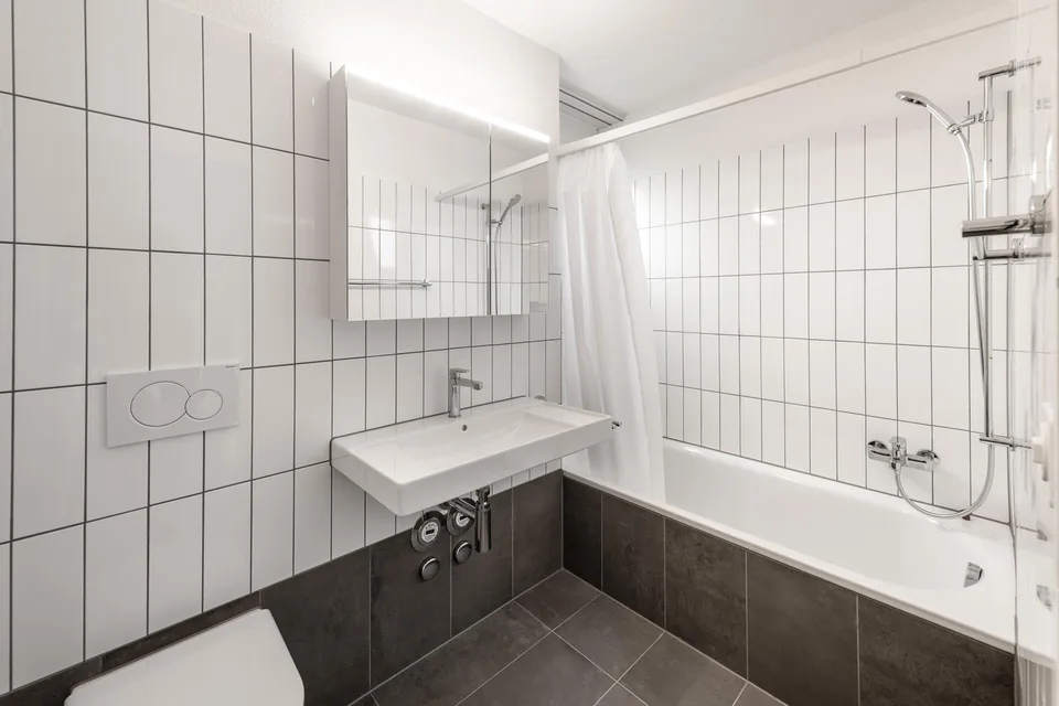 Modernes Wohnen mit Ausblick - sanierte 3.5-Zimmer-Maisonette.