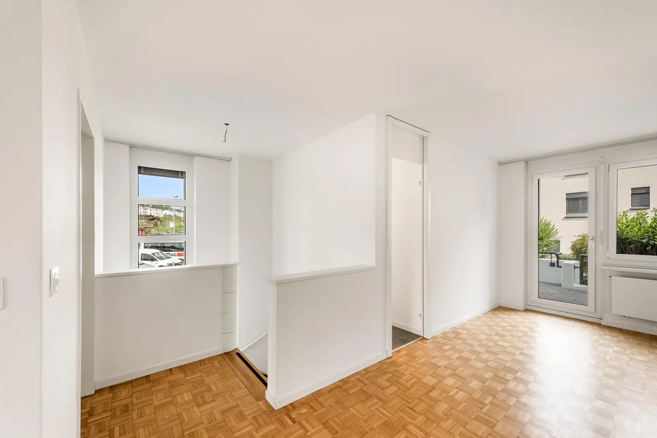 Wohnen auf zwei Ebenen. Modern, stilvoll, saniert.