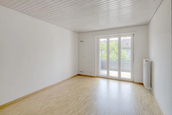 Schöne Wohnung nähe Stadtgrenze