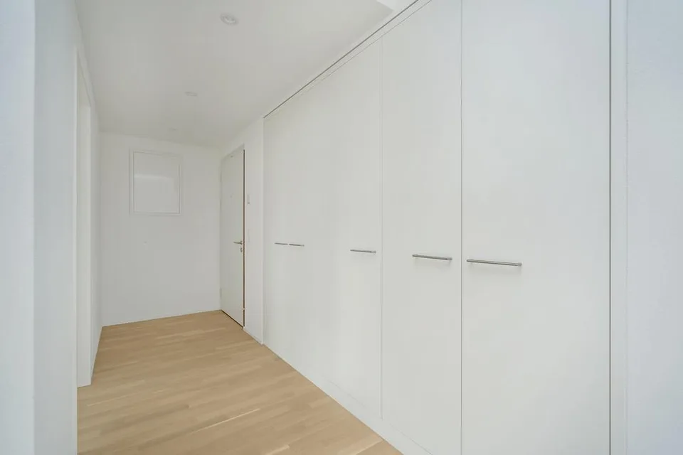 Geräumige 3,5 Zimmer Wohnung mit Loggia