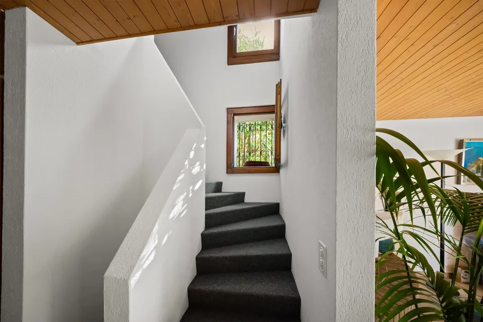 4.5 Zi. RFH mit grossem Garten in Schneisingen