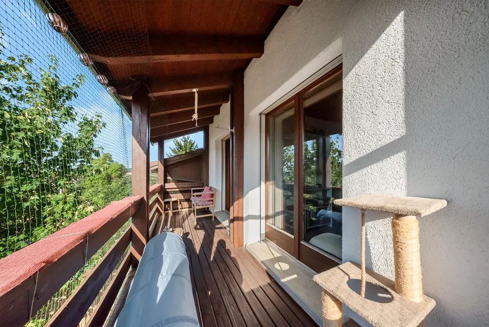 4.5 Zi. RFH mit grossem Garten in Schneisingen
