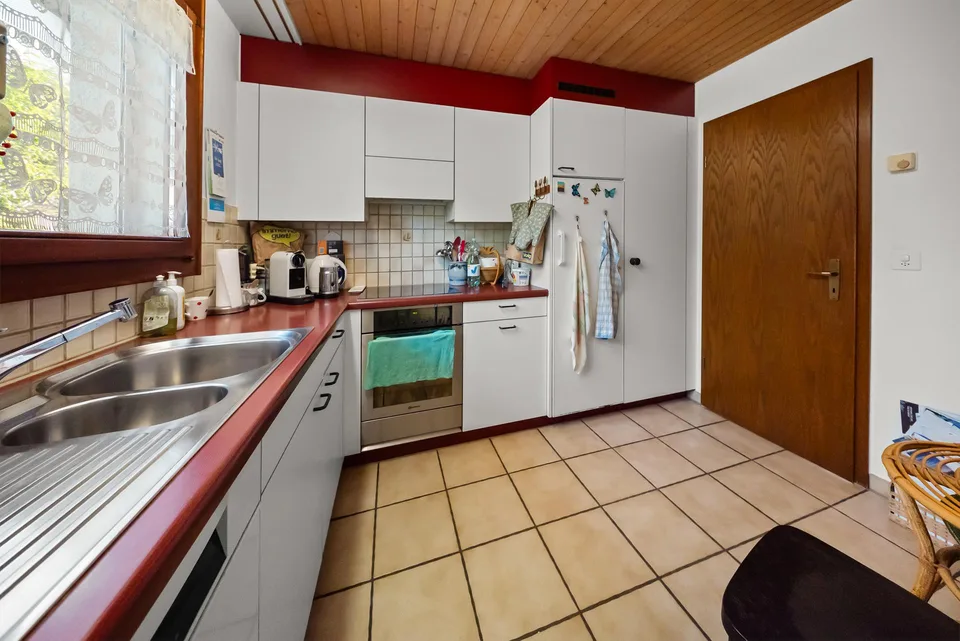 4.5 Zi. RFH mit grossem Garten in Schneisingen