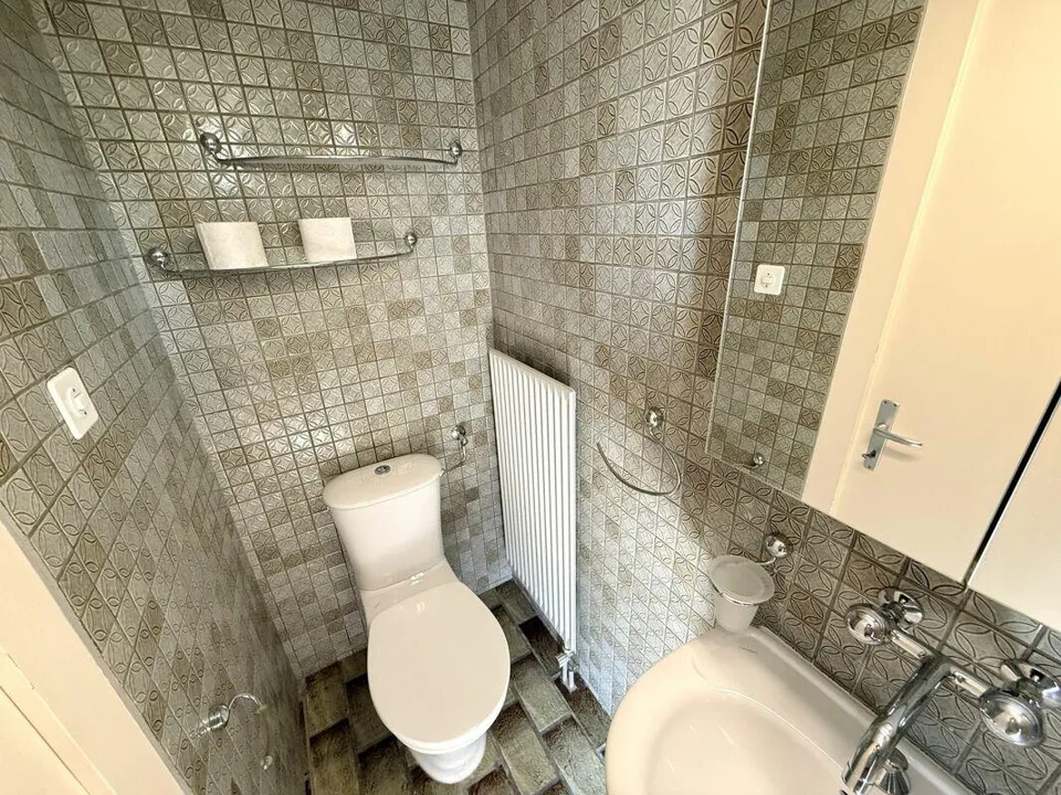 Ruhig gelegenes 4 1/2 Zimmer Eck-Einfamilienhaus mit Garten