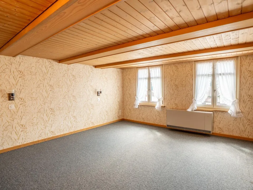 House with separate embroidery studio in Gähwil