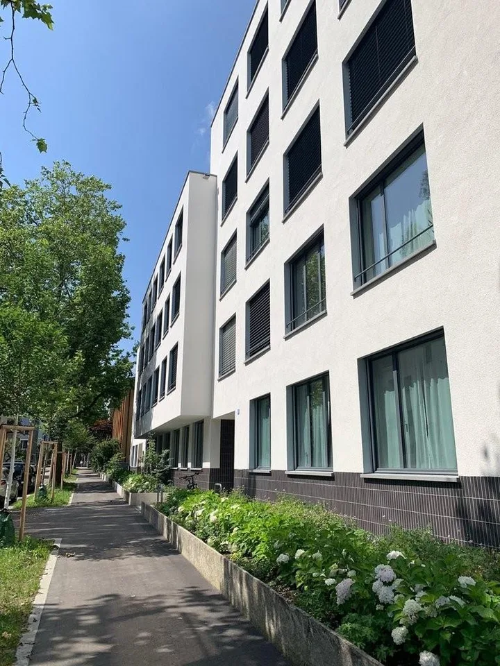 Charmante 2.5 Zimmer-Wohnung in Oerlikon