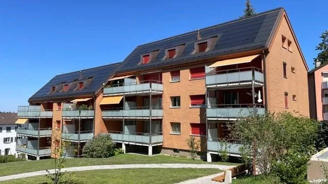 Kernsanierte 2.5-Zimmerwohnung im 2. OG rechts