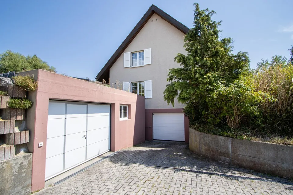 5.5-Zimmer-Einfamilienhaus – Wohnen mit viel Platz und Charme