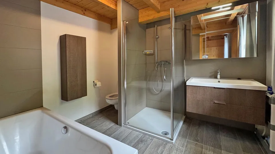 For Sale Attic 4.5 Rooms in Salvan
