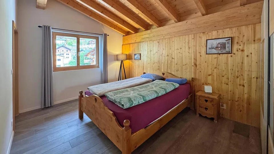 For Sale Attic 4.5 Rooms in Salvan