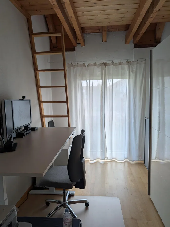 Cheminée, PV und Tiefgaragenplatz in familienfreundlicher Überbauung