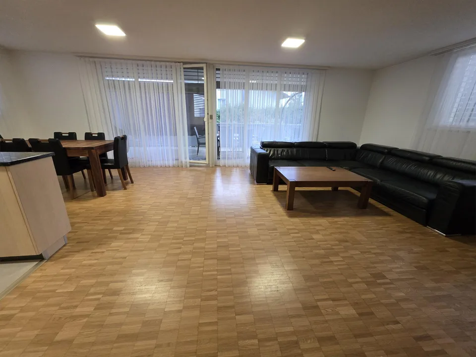Grosse 4.5 Zi Wohnung in Widnau an bester Lage, NACHMIETER GESUCHT