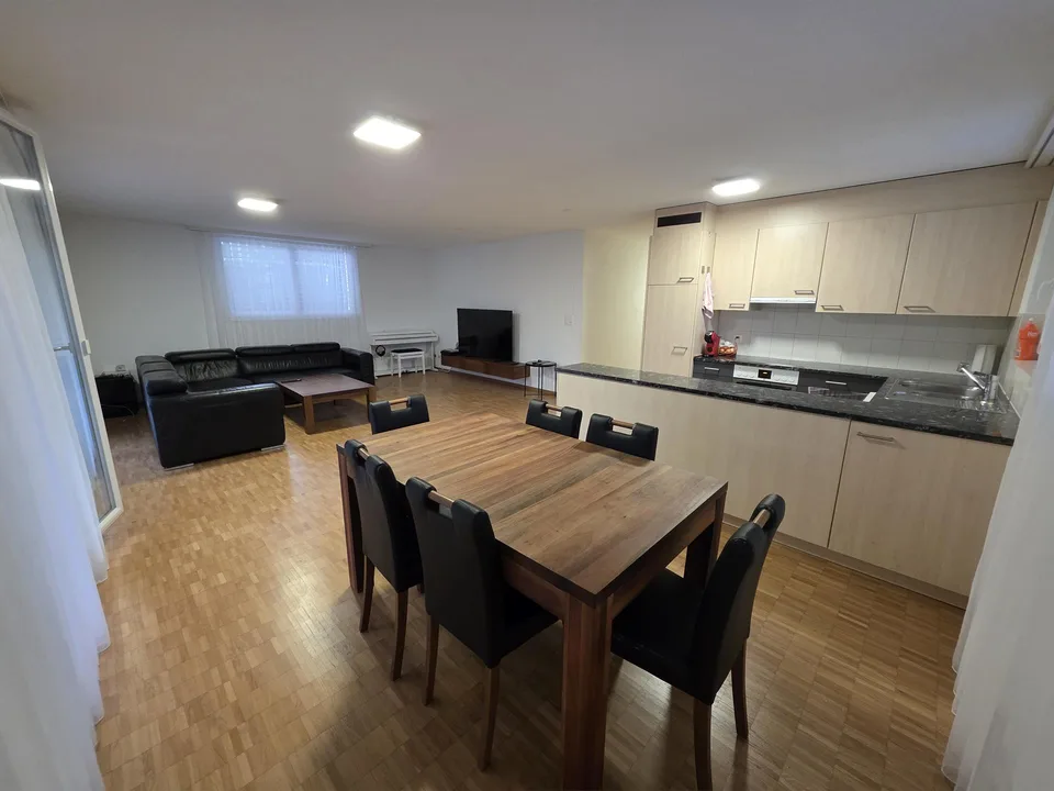 Grosse 4.5 Zi Wohnung in Widnau an bester Lage, NACHMIETER GESUCHT