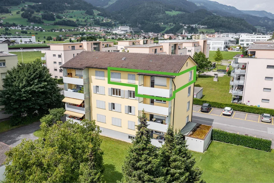 Total renovierte 4.5 Zimmer Wohnung im Zentrum von Sargans