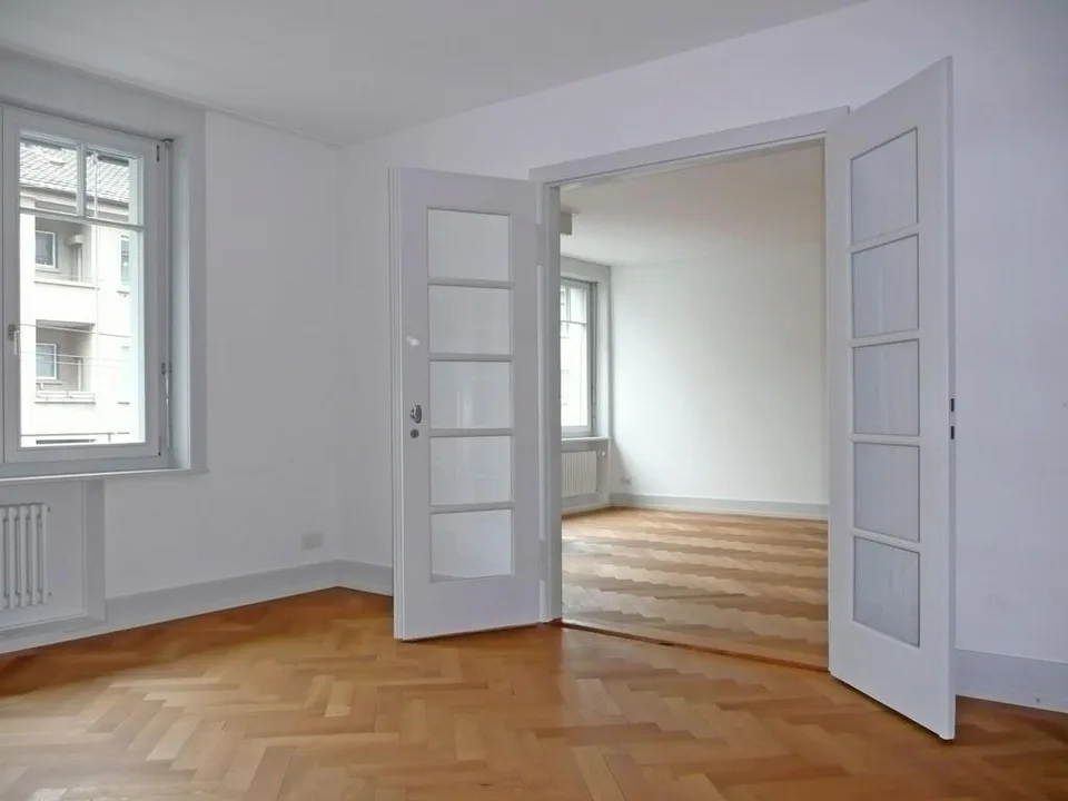 Moderne und grosszügige Wohnung im Kreis 7