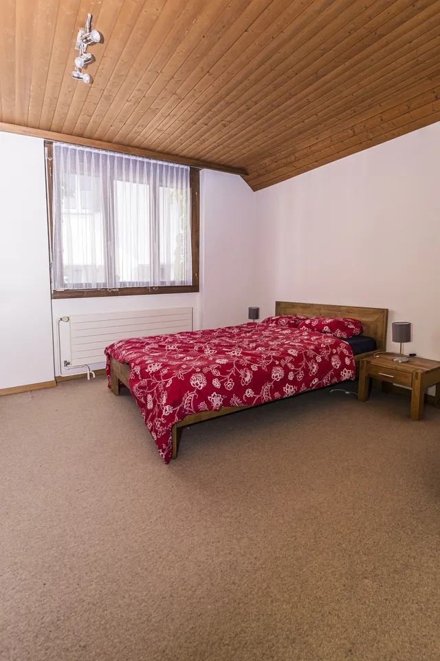 2 1/2 Zimmerwohnung im 2. OG im Dorfkern von Lachen