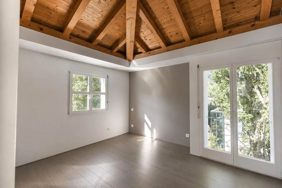 Helle 4,5 Zimmer Dachwohnung mit grosser Dachterrasse – photo 5 sur 9
