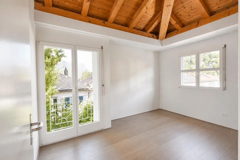 Helle 4,5 Zimmer Dachwohnung mit grosser Dachterrasse – photo 6 sur 9