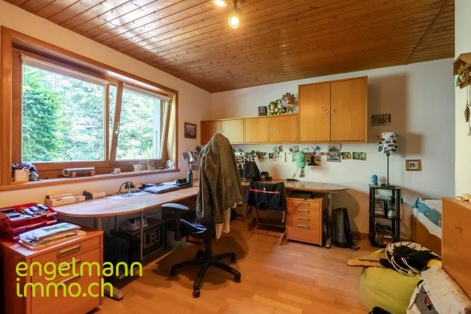 Maison familiale avec studio / Einfamilienhaus mit Studio