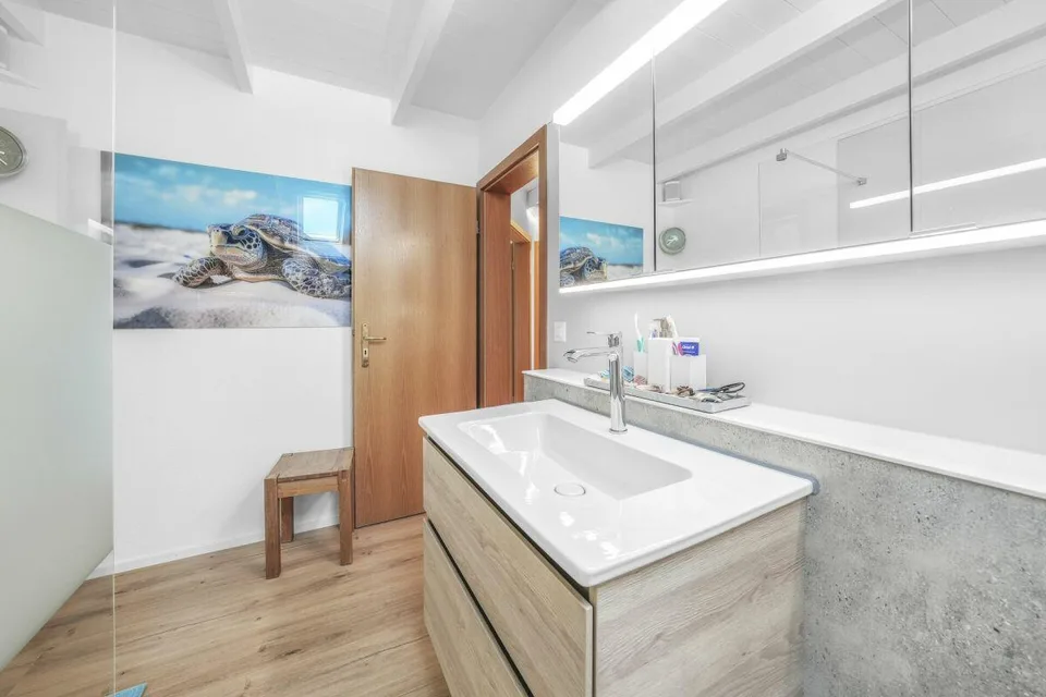 Ampia, ben curata casa a schiera in una posizione tranquilla e familiare con vista sull'Alpstein