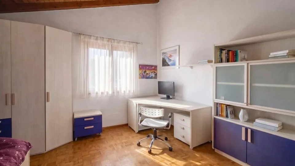 Casa di charme con camino, terrazzo e locale hobby insonorizzato